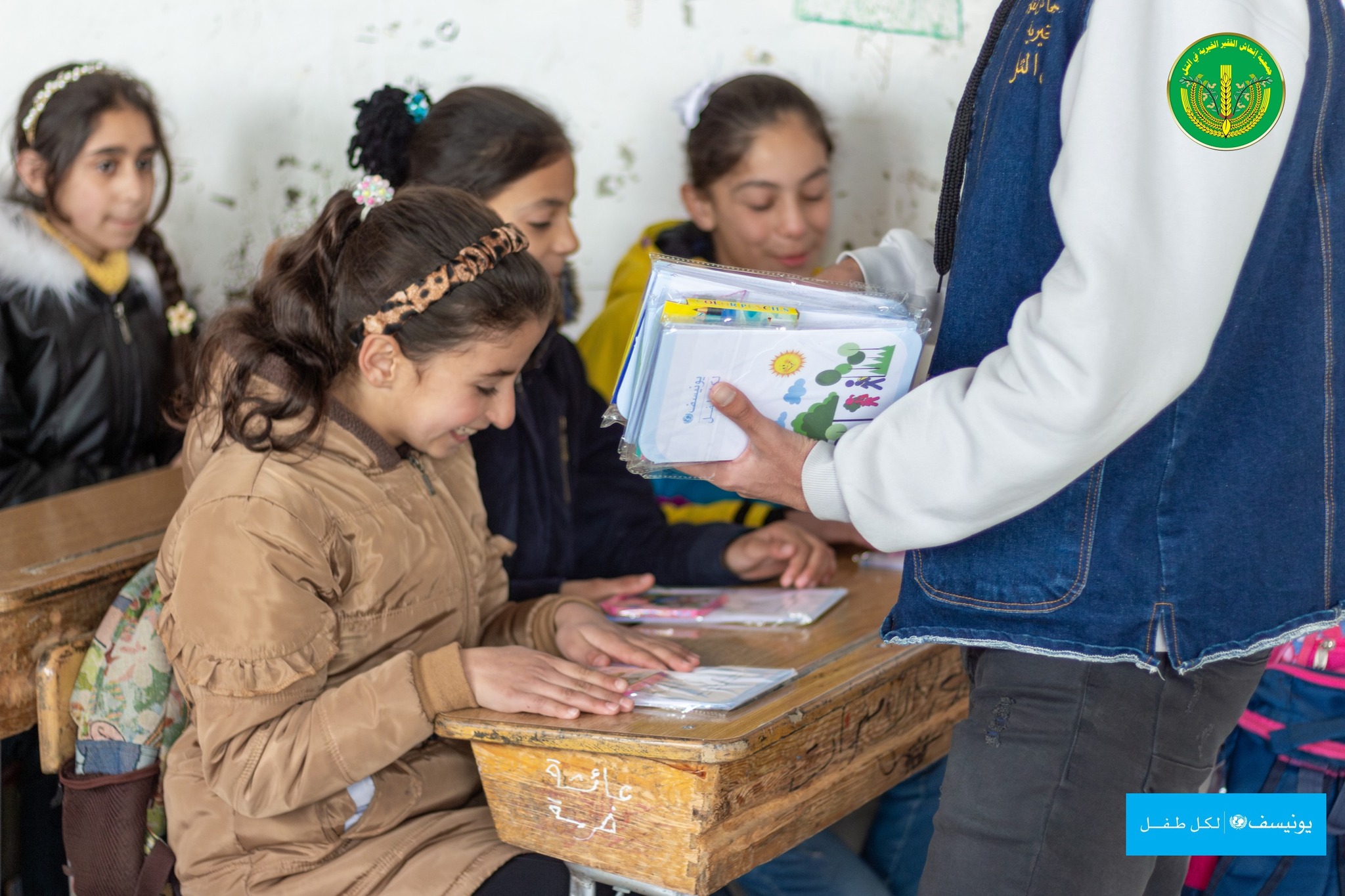 جلسات توعية للأطفال حول مخلفات الحرب.💚✨